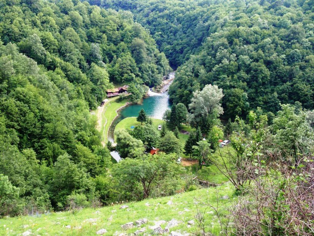 Hotel Europa Karlovac Zewnętrze zdjęcie