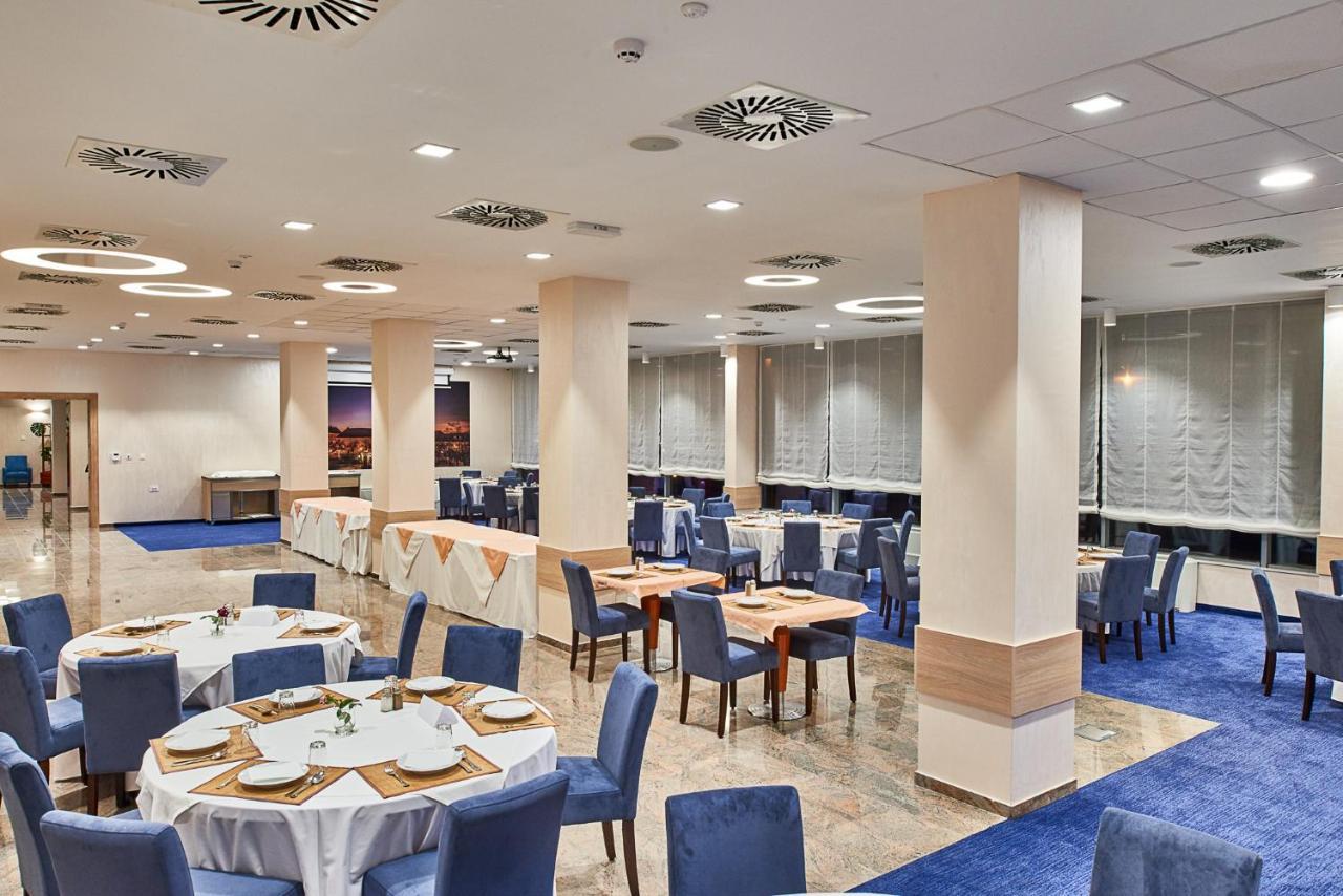 Hotel Europa Karlovac Zewnętrze zdjęcie